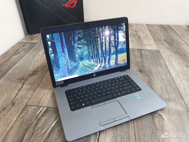 HP elitebook 850 (Core i5)
