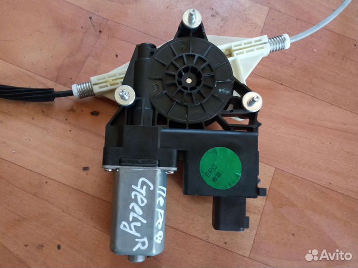 Стеклоподъёмник правый передний Geely Coolray SX11