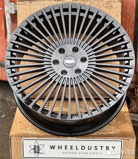 Кованые диски R24 Cadillac Escalade