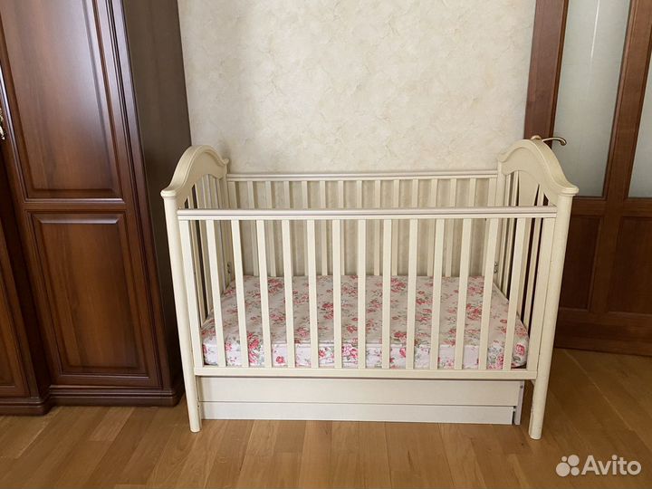 Детская кроватка и комод Pali Capriccio