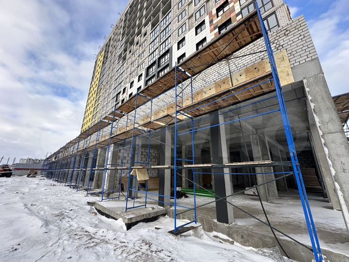 2-к. квартира, 70,4 м², 12/17 эт.