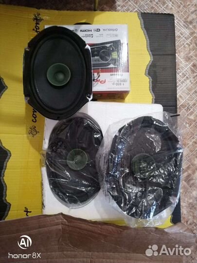 Акустические колонки для автомобиля
