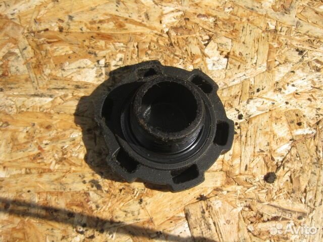 Крышка маслозаливной горловины Honda Accord (89-93