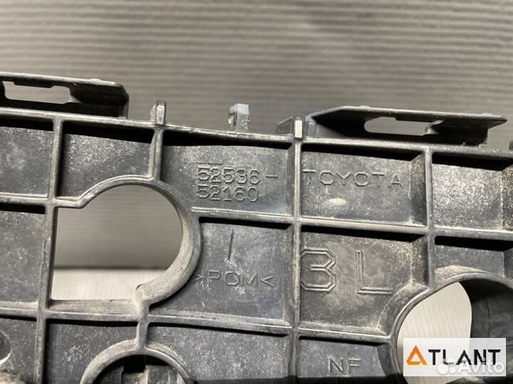 Крепление бампера передняя левая toyota porte