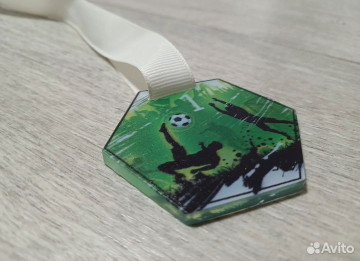 Медали наградные по футболу