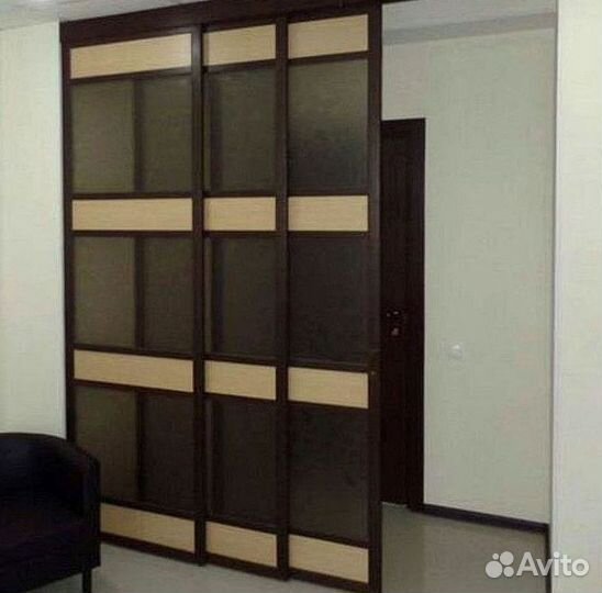 Раздвижные перегородки в гардеробную, шкаф