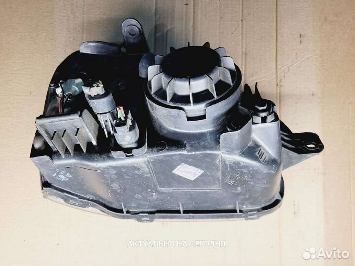 Фара левая santa fe classic