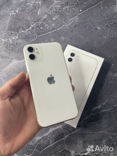 iPhone 11, 64 ГБ