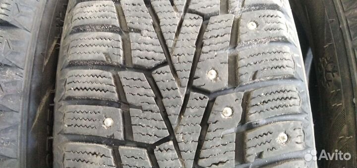 Roadstone Winguard WinSpike 195/60 R15 92T
