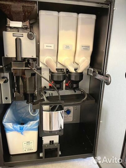 Кофейный автомат для бизнеса вендинг Jetinno JL24