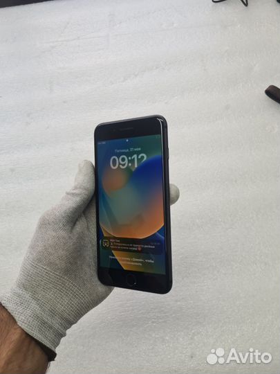 iPhone 8 Plus, 256 ГБ