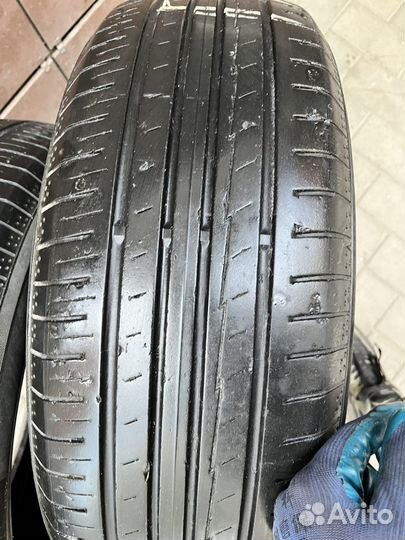 Yokohama BluEarth AE50 215/65 R17