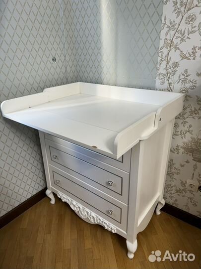 Пеленальный столик комод