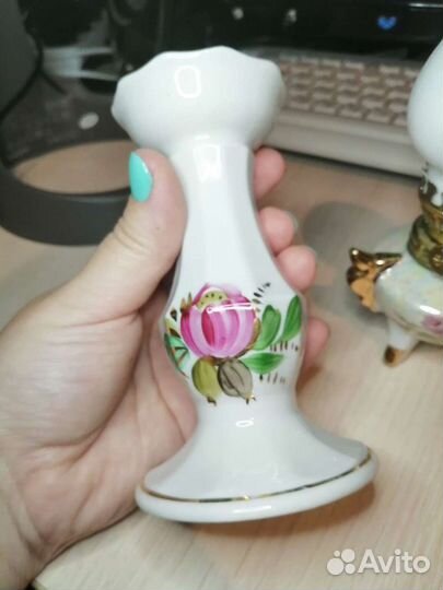 Фарфоровая статуэтка