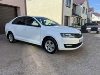 Skoda Rapid 1.6 AT, 2019, 84 000 км, с пробегом, цена 1 750 000 руб.