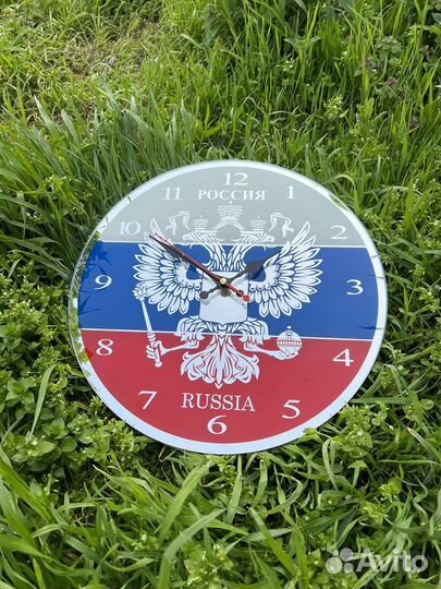 Часы настенные из зеркала
