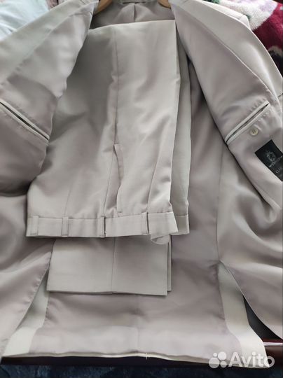 Костюм мужской