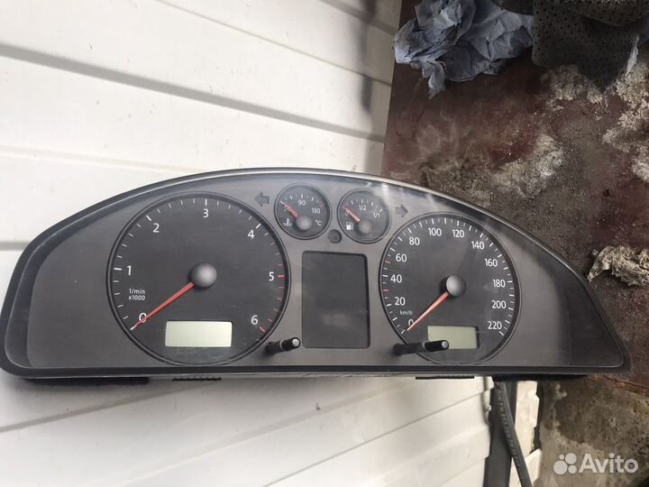 Приборная панель vw t5