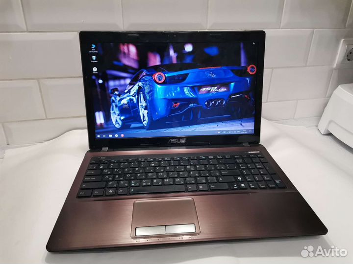 Asus. Core i5 2450M. 4 ядра. 2 Видеокарты Nivdia
