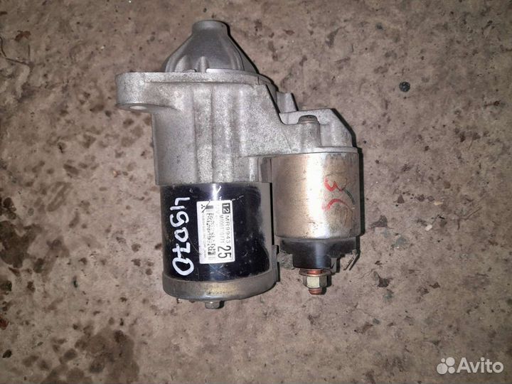 Стартер Mitsubishi Carisma DA2A