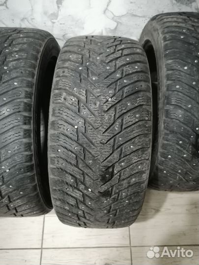 Nokian Tyres Hakkapeliitta 8 245/45 R18