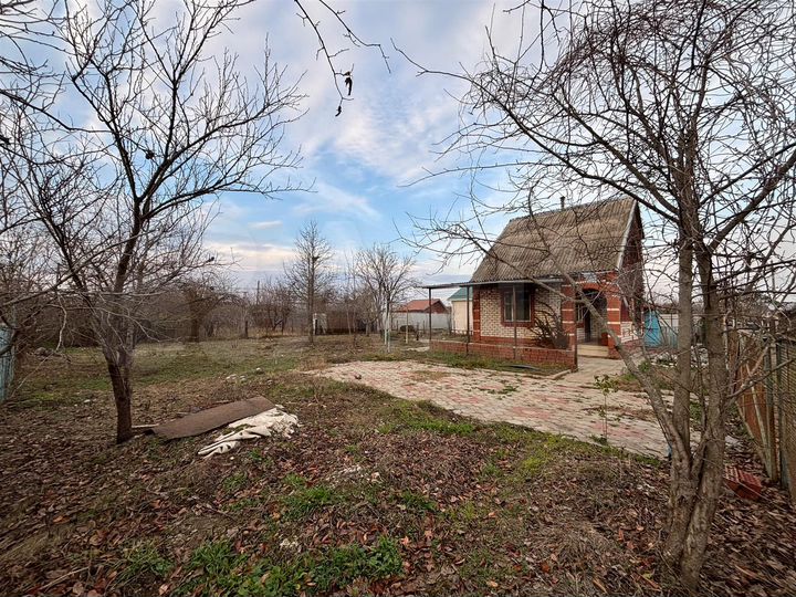 Дом 72 м² на участке 6 сот.