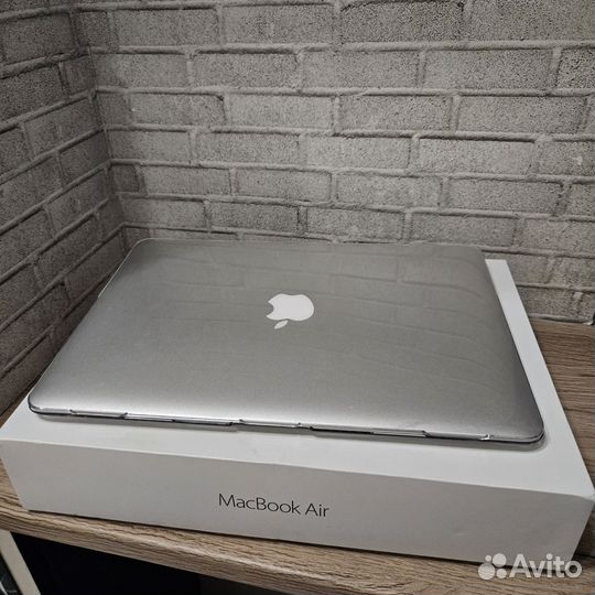 Apple MacBook Air 13 (2017) 256GB