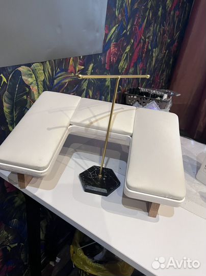 Подставка для рук маникюрная