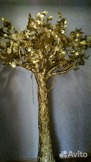 Золотое дерево