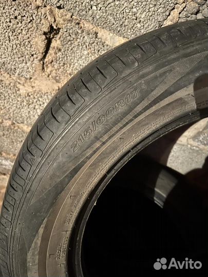 Nexen Classe Premiere 672 215/60 R17