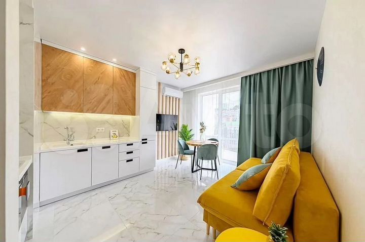 3-к. квартира, 100 м², 14/20 эт.