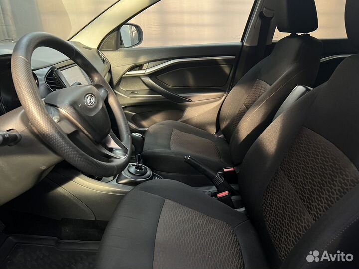 LADA Vesta 1.6 AMT, 2016, 63 000 км