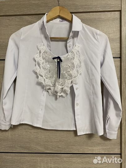 Блузка нарядная школьная