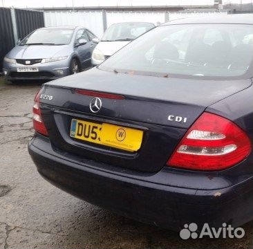 Разбор на запчасти Mercedes E W211