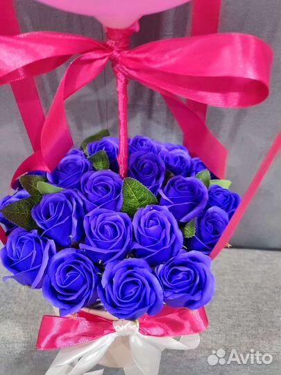 Букет цветов с воздушным шаром с днем рождения