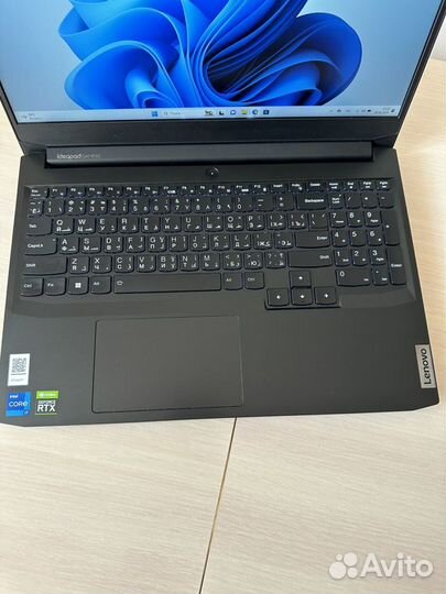 Lenovo ideapad gaming 3 core i7 RTX 3050