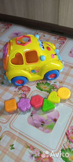 Машинка музыкальная