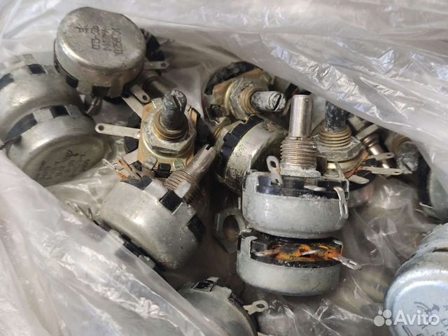 Резистор переменный