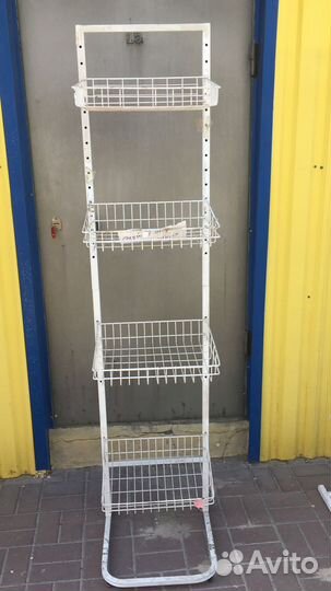 Стойка с полками