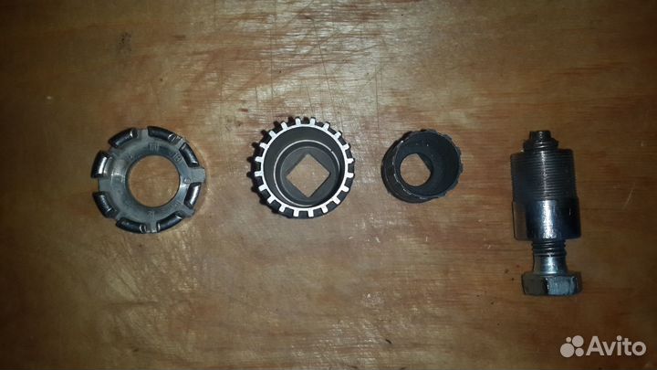 Ключ съемник каретки звезд педалей спиц велосипеда