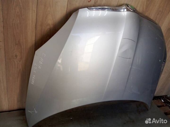 Капот от Skoda Fabia 2007-2015