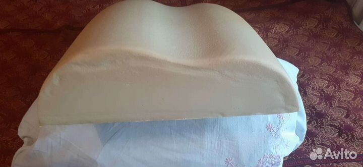 Подушка ортопедическая trelax,б/у