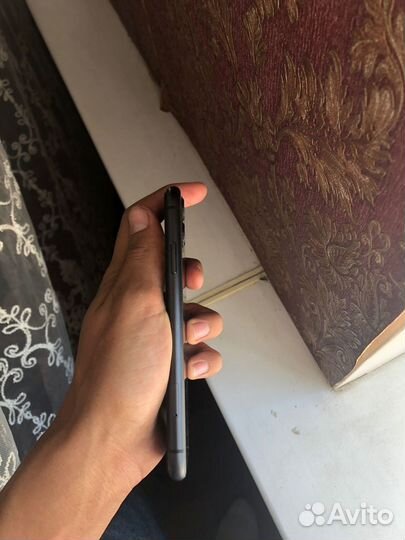Телефон iPhone 11 128 gb