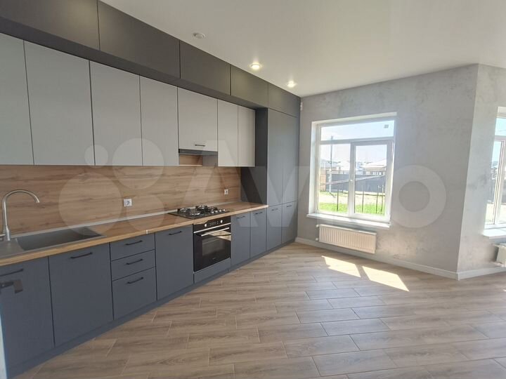 Коттедж 95 м² на участке 3 сот.