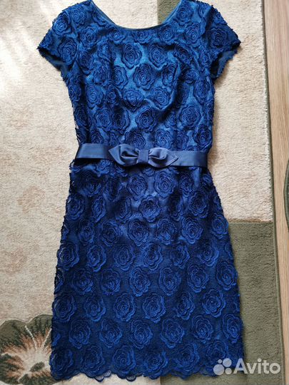 Нарядное платье