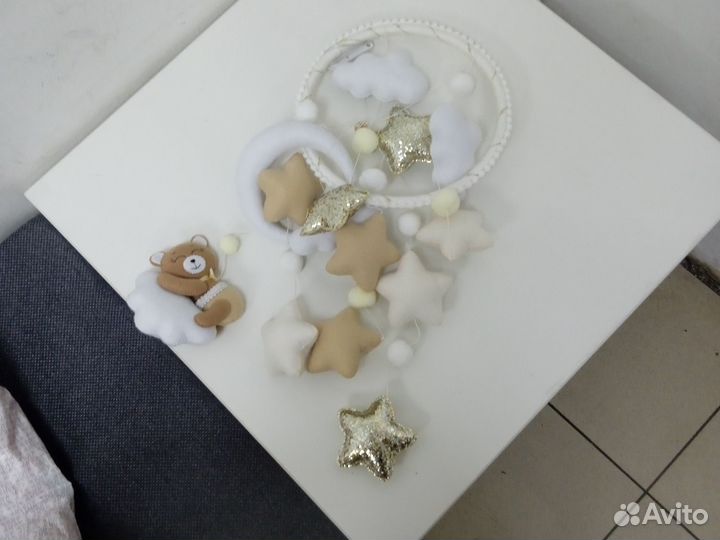 Мобиль из фетра с подсветкой