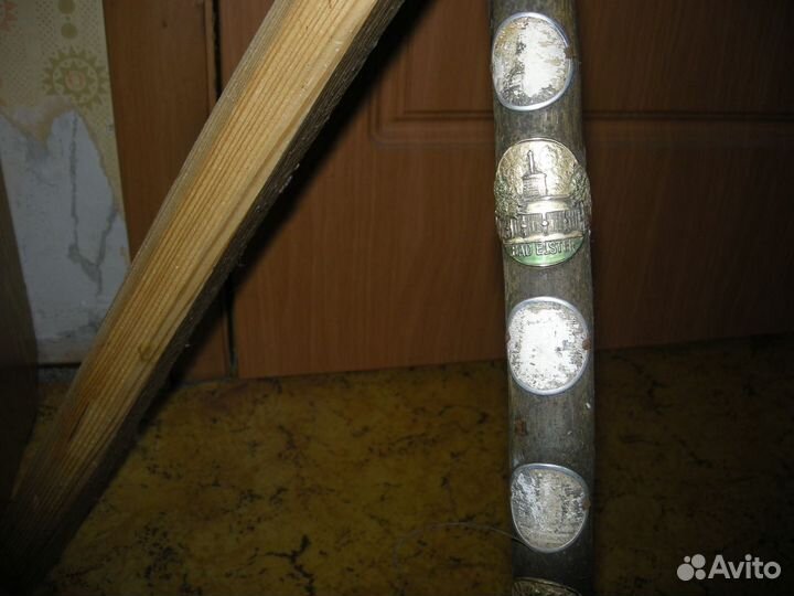 Шильдики жетоны накладные на трость Индеец резной