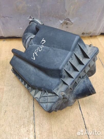 Корпус воздушного фильтра Opel Zafira A Z16XE