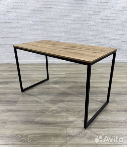 Рабочий стол для офиса универсальный лофт