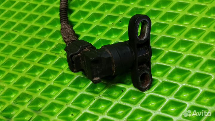 Датчик положения коленвала Ford mondeo 3